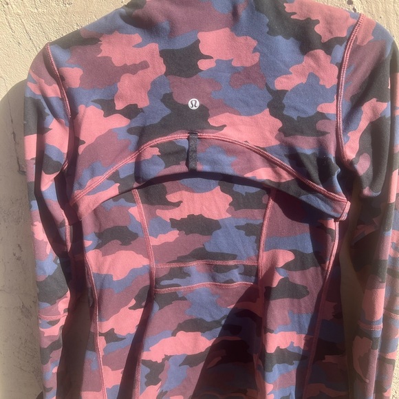 lululemon athletica Multicolor Camouflage Jacket Size Small - Picture 4 of 5